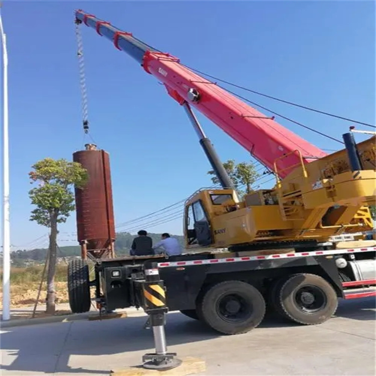 武宁县专业吊车租赁多少钱