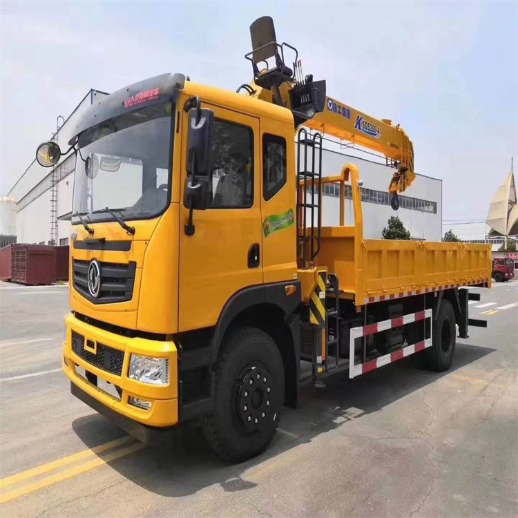 武宁县附近找一辆随车吊出租